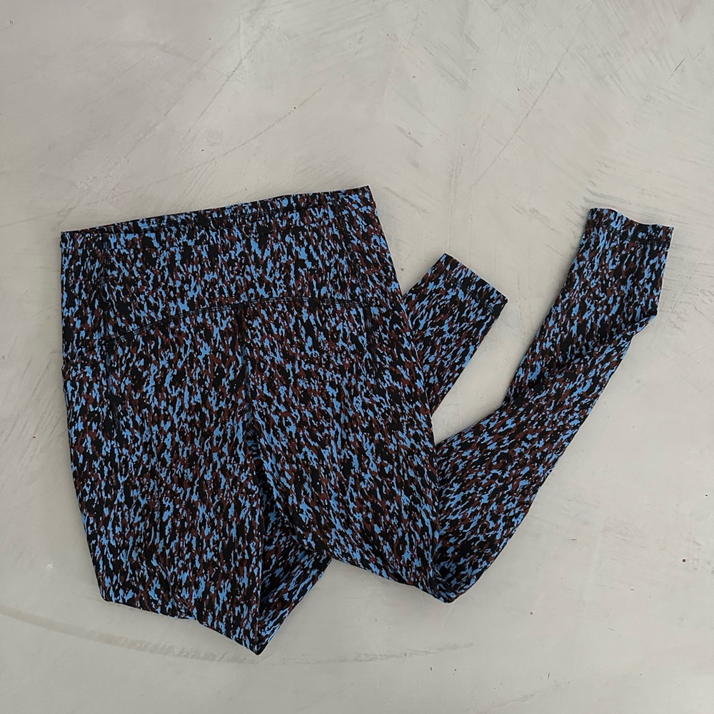 Patterned Swift Speed High-Rise Tight
